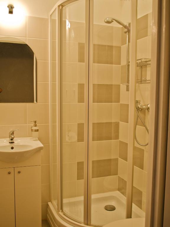 Tramp Aparthostel Krasków Dış mekan fotoğraf