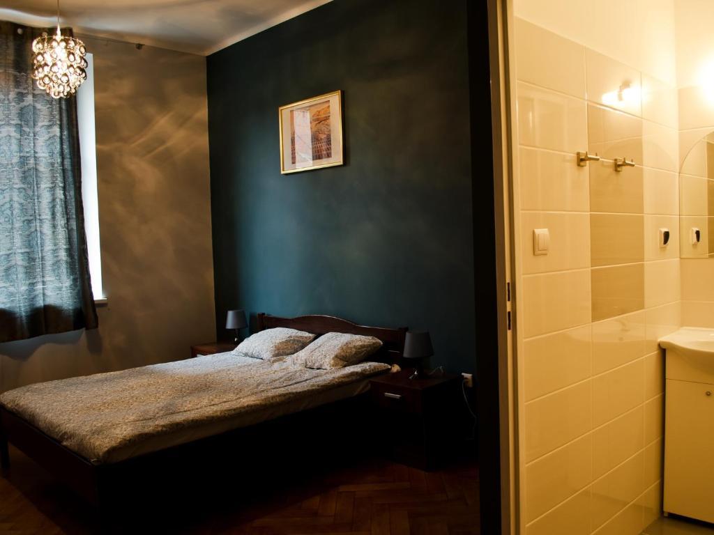 Tramp Aparthostel Krasków Dış mekan fotoğraf
