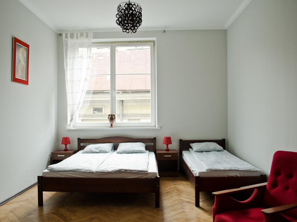 Tramp Aparthostel Krasków Dış mekan fotoğraf